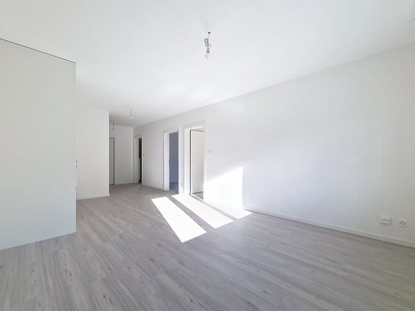 Sion, appartement de 3.5 pièces moderne de 80 m2 avec balcon au sud et place de parc 4