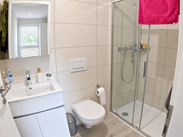 Sion, appartement de 4.5 pièces de 117m2 dans une résidence Minergie avec 2 pl. de parc intérieures 10