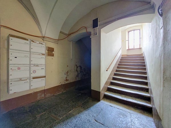 Sion, maison historique au cœur de la vieille ville composé de 5 appartements et 2 bureaux 5