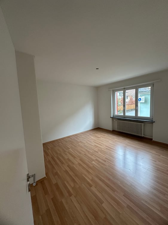 1-Zimmerwohnung mit Terrasse im Zentrum von Bümpliz 5
