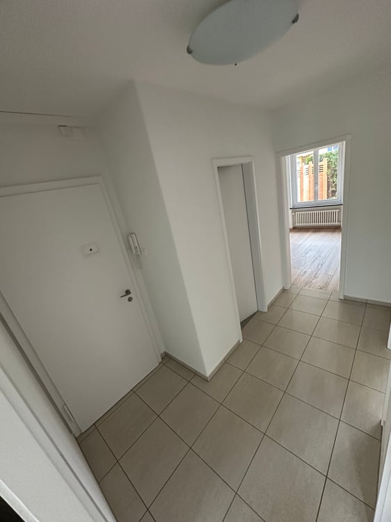 1-Zimmerwohnung mit Terrasse im Zentrum von Bümpliz 12