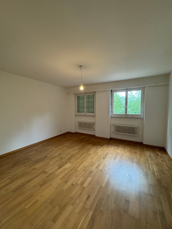 Attraktive 3.5-Zimmerwohnung im Erdgeschoss mit eigenem Gartensitzplatz 9