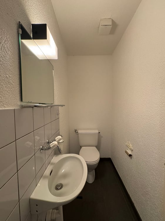 Attraktive 3.5-Zimmerwohnung im Erdgeschoss mit eigenem Gartensitzplatz 11
