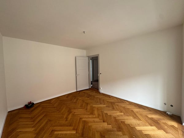 Tolle 2 1/2-Zimmerwohnung im Breitsch 6
