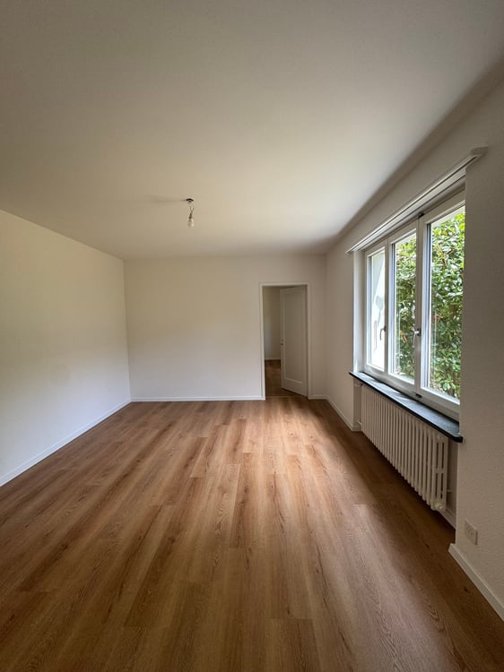 Gemütliche 2-Zimmerwohnung mit eigenem Gartensitzplatz. 6