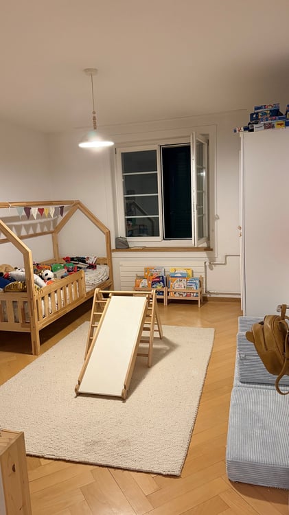 Tolle 2 1/2-Zimmerwohnung im Breitsch 1