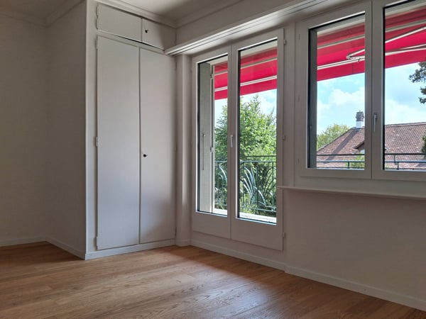 5.5-Zimmer in herrschaftlichem Haus mit grossem Balkon 8
