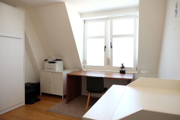 Sanierte moderne stilvolle Maisonettewohnung im Herzen des St. Johann 8