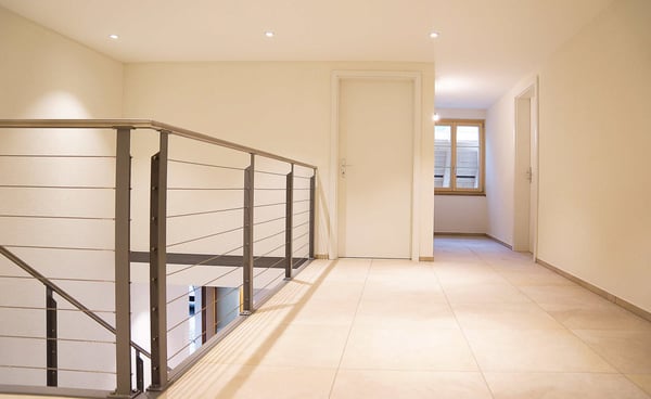 Exklusive 6.5-Zimmer-Wohnung in idyllischem Bauernhaus in Utzigen zu vermieten 8