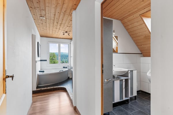 Der Preishammer ! Eine besondere Wohnung sucht besondere Bewohner! 8