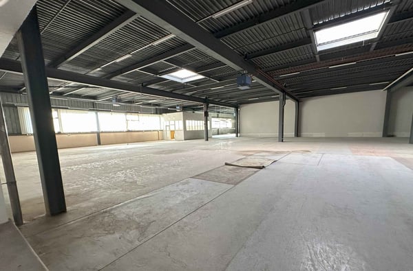 Entrepôt/stockage Centre A 16 6