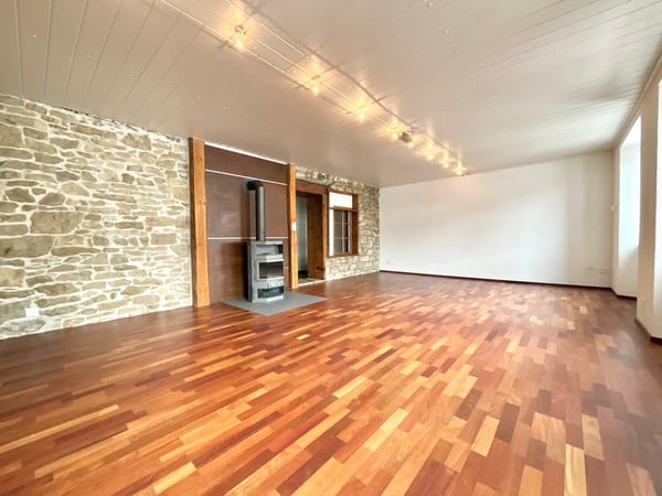 Vous aimez les logements avec cachet ? Ce bien est pour vous ! 2