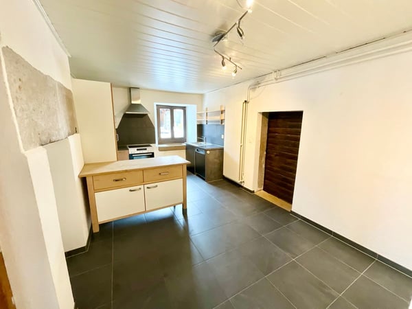 Vous aimez les logements avec cachet ? Ce bien est pour vous ! 5