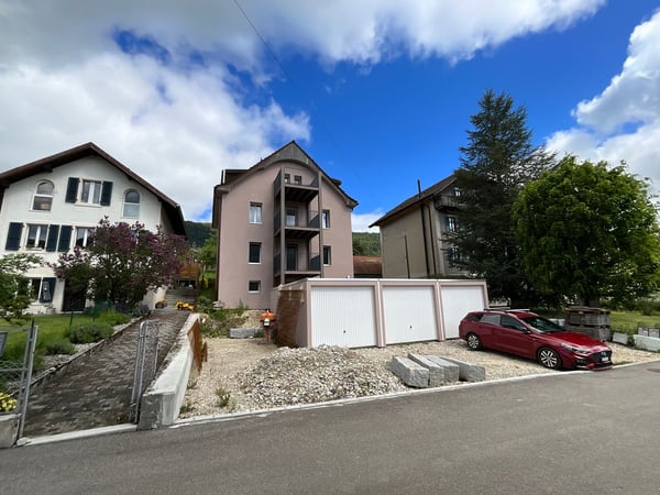 Bel appartement lumineux de 3 pièces avec balcon et vue dégagée 7