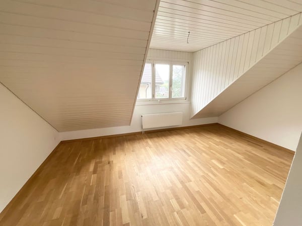 Charmant appartement de 3 pièces avec cheminée et balcon plein sud 6