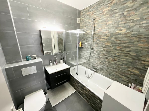 Charmant appartement de 4,5 pièces avec cachet au rez-de-chaussée 3