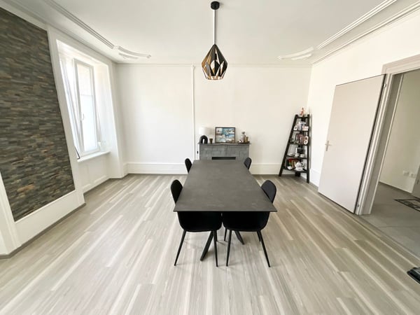 Charmant appartement de 4,5 pièces avec cachet au rez-de-chaussée 5