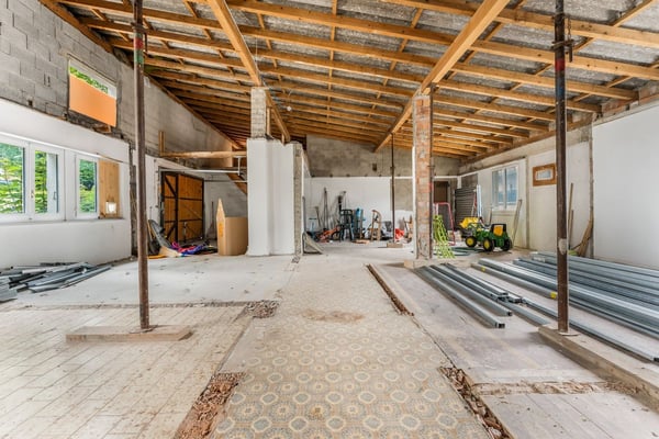 Locaux artisanaux et garages 4
