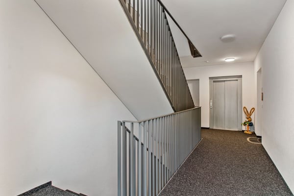 Zeitlose Eleganz trifft Wohnkomfort - 3.5-Zimmer-Wohnung in Meinisberg 12