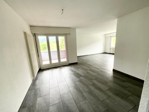 Bel appartement lumineux de 3.5 pièces avec balcon 3