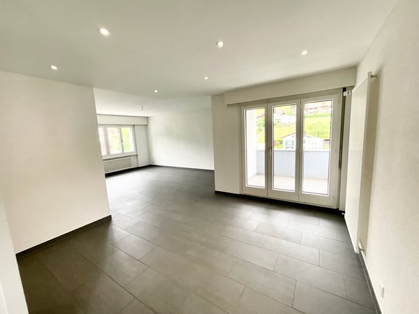 Bel appartement lumineux de 3.5 pièces avec balcon 3