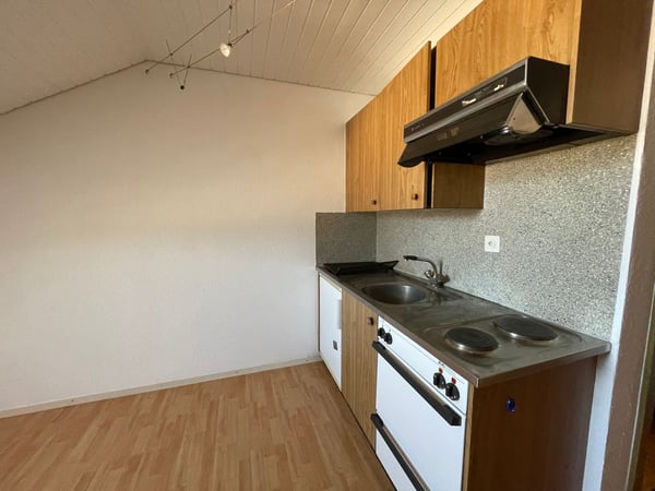 Studio au coeur de la vieille ville de Delémont 2