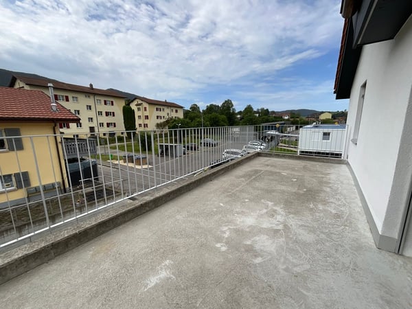 Appartement de 3 pièces neuf avec grande terrasse 6