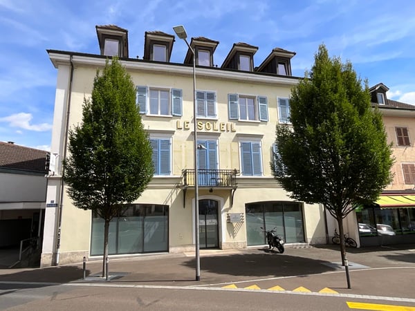 Locaux avec vitrines idéalement situé au coeur de Delémont 7