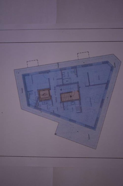 Neubau / Geschäftslokal an bester Lage. 4