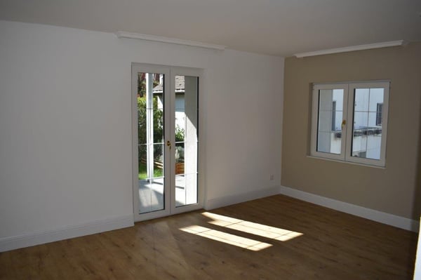 Sonnige 1.5 Zi-Dachwohnung an ruhiger Lage. 4