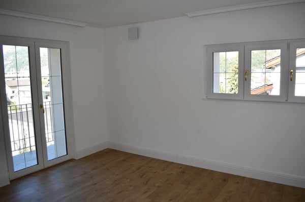 Sonnige 1.5 Zi-Dachwohnung an ruhiger Lage. 6