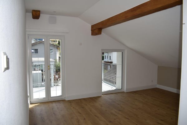 Sonnige 1.5 Zi-Dachwohnung an ruhiger Lage. 8