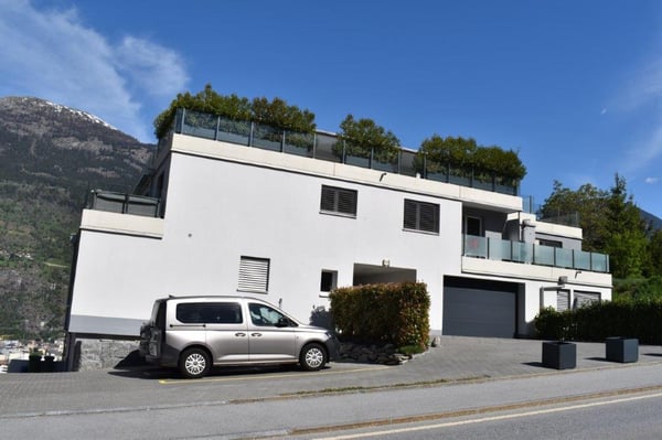 Moderne 5.5-Zimmer-Wohnung mit 2x Balkon und Eh-Pp in Brig-Glis 2
