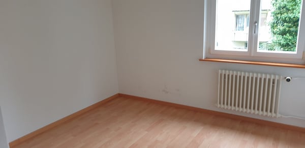 3-Zimmerwohnung in ruhiger, älterer Liegenschaft 6