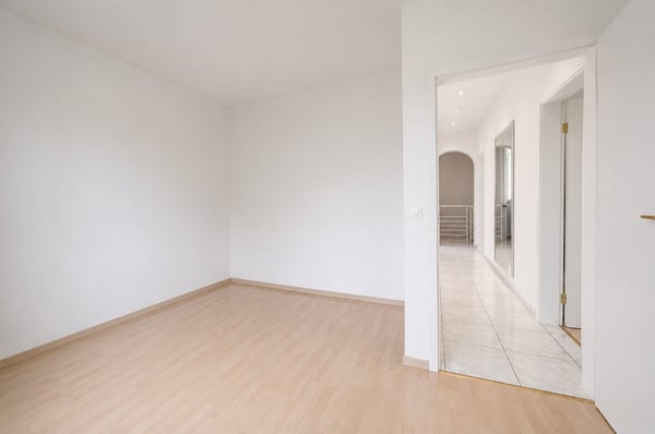 Einfamilienhaus im schönen Spiegel bei Bern 6