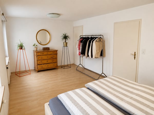 Geräumige 6.5 Zimmerwohnung im Zentrum, mit Dachterrasse, INKL. GARAGE 1