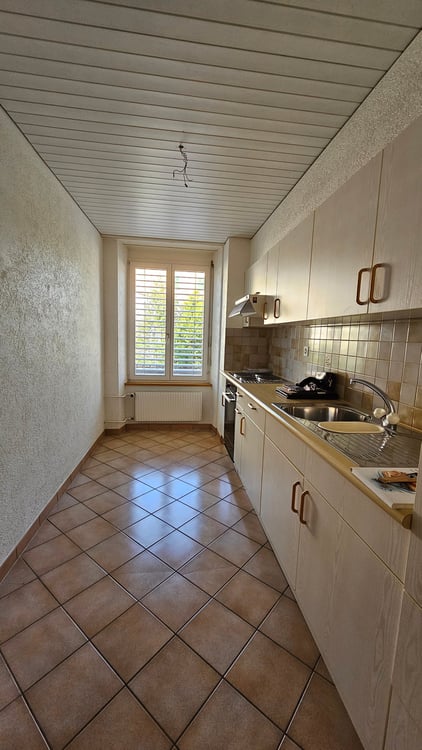 Schönes 4-Zimmer-Apartment im 1. Stock 2