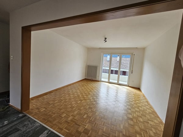 Schönes 4,5-Zimmer-Apartment im 3. Stock 3