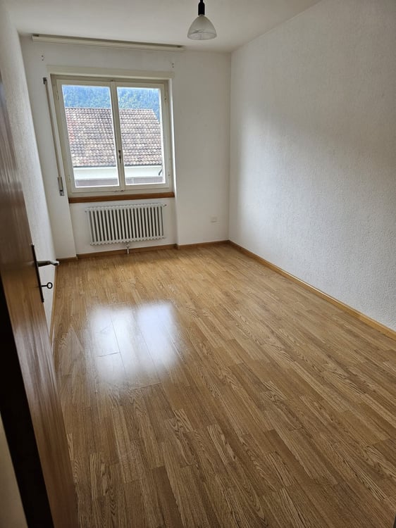 Schönes 4,5-Zimmer-Apartment im 3. Stock 8