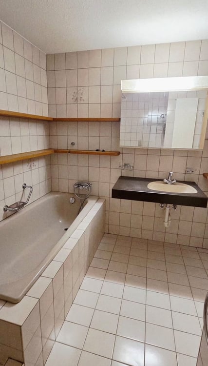 Très jolie maison mitoyenne à Delémont avec garage privé 13