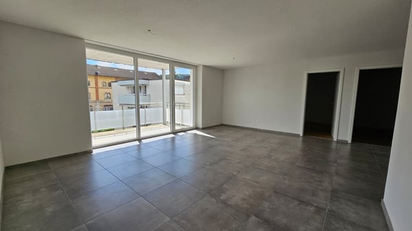 Spacieux appartement de 4,5 pièces au 1er étage 2