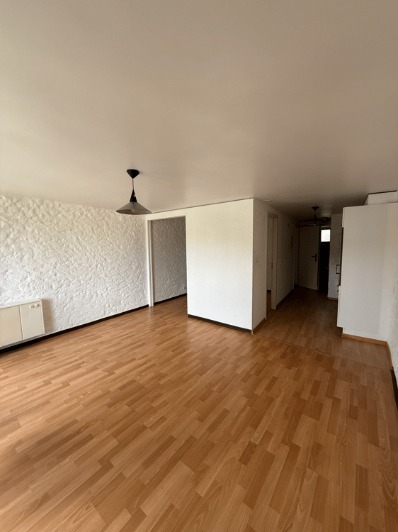Charmant 2.5 pièces de 40m2 au 2ème étage au coeur de la vieille ville dans un quartier calme 4