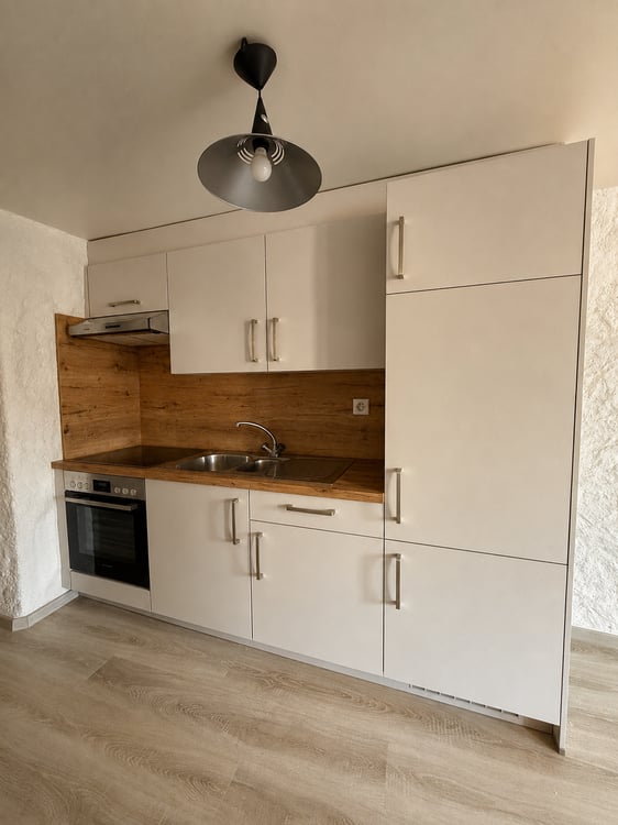 Charmant 2.5 pièces de 40m2 au 2ème étage au coeur de la vieille ville dans un quartier calme 1