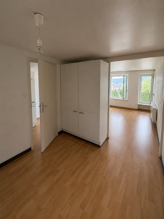 Charmant 2.5 pièces de 40m2 au 2ème étage au coeur de la vieille ville dans un quartier calme 5