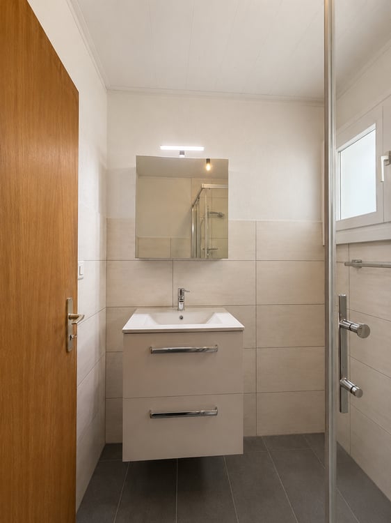 Magnifique 1.5 pièces en duplex au 3ème étage au coeur de la vieille ville 10