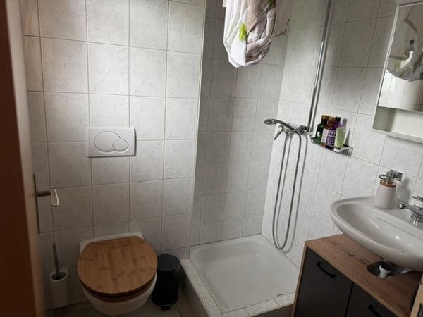 Superbe logement de 4 1/2 pièces avec parking souterrain 17