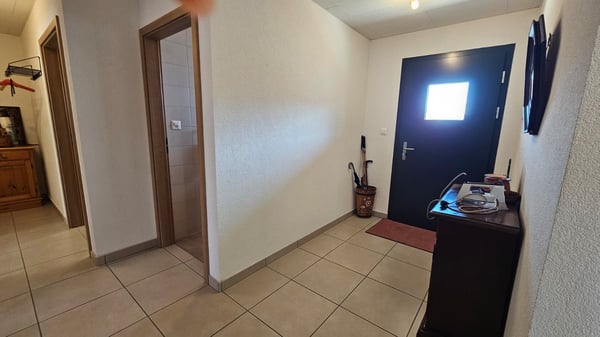 Très bel appartement de 3 pièces avec parking souterrain 8