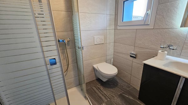 Très bel appartement de 2 pièces au 2e étage 6