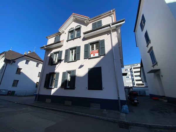 Très bel appartement de 2 pièces au 2e étage 10