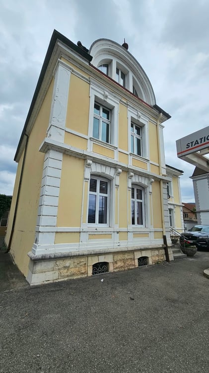 Appartement de 2,5 pièces avec entrée indépendante 12